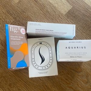 Fab fit fun continents- NEW never opened.